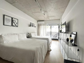 Enjoy VALLANhost Soler Art Studios -23